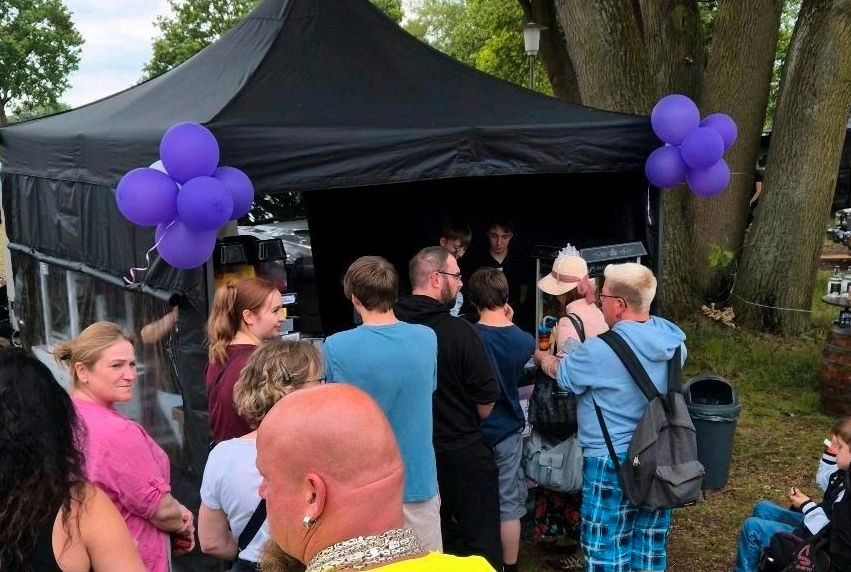 Full-Service Fun-Food Stand Popcornmaschine Firmenfeier mieten in Deutsch Evern – 3