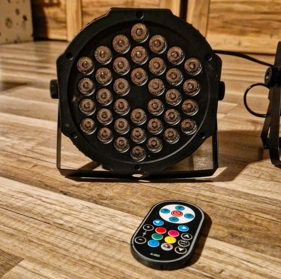 LED Strahler bis 20 Stk. Partybeleuchtung Discolicht mieten in Deutsch Evern – 4