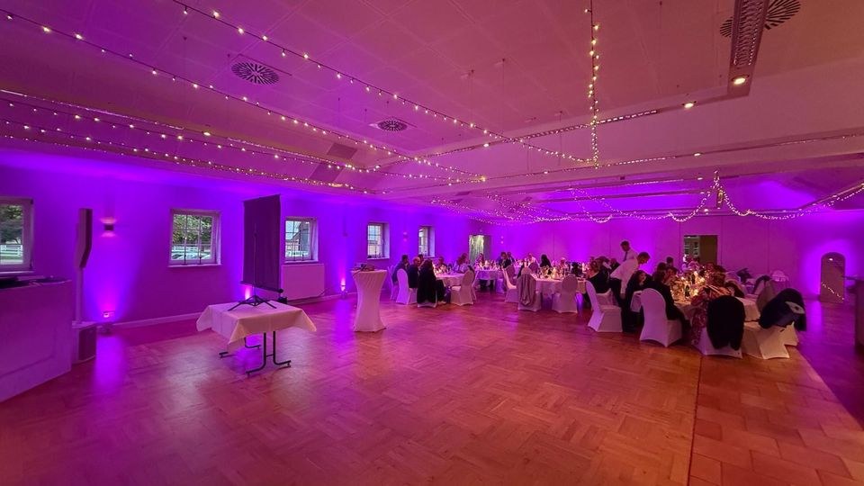 SET N mieten bei Katis Vermietservice – für Show & Tanzfläche – 2