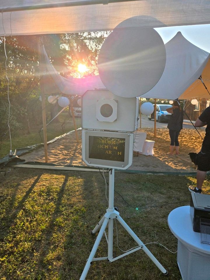 Stilvolle Fotobox inkl. 100 Ausdrucke mieten in Dillingen (Donau) – 4