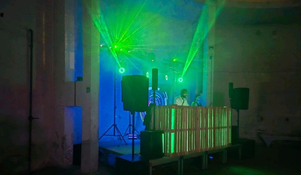 Lichtanlage Bühne mieten in Dillingen (Donau) – Licht für Party & Event – 2