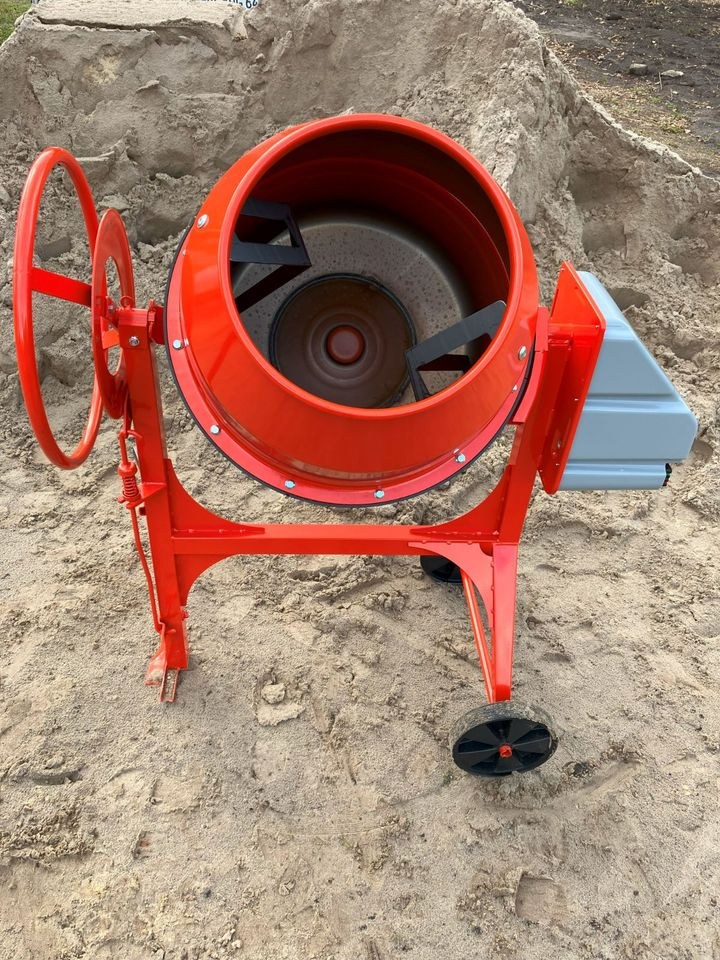 Betonmischer Betonmischmaschine mieten in Bad Zwischenahn