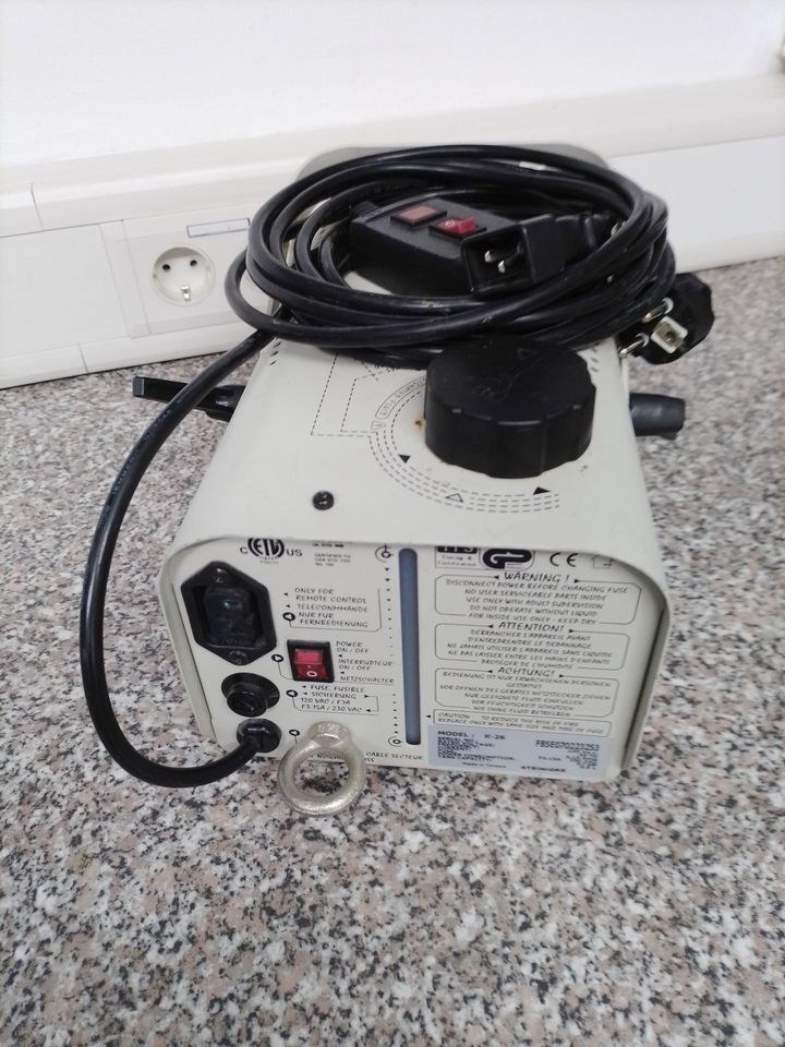 MIETE | Kleine Nebelmaschine – für Ihre Party | Profog K-26 – 3