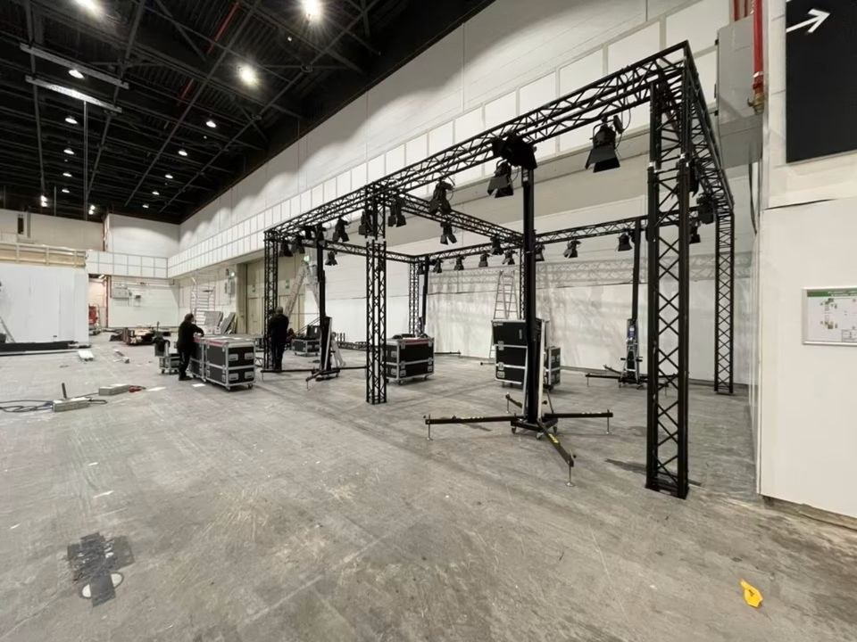 Traversen Messestand flexibel mieten bei perfect sound – 2
