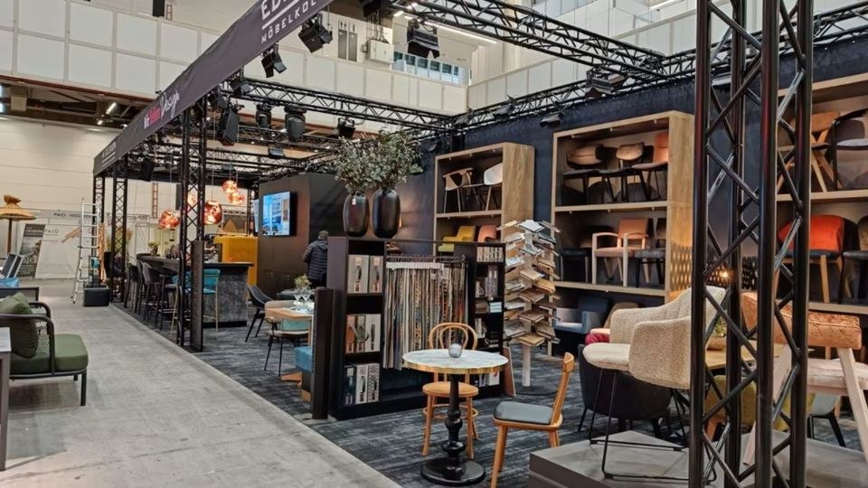 Traversen Messestand flexibel mieten bei perfect sound – 3