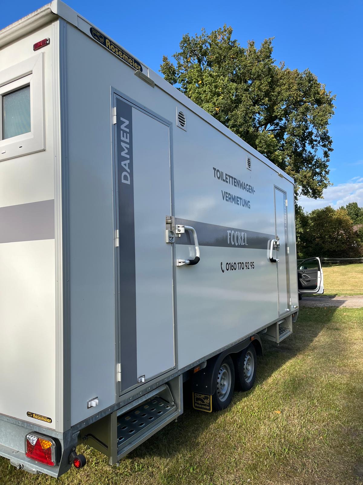 Toilettenwagen klein bis groß mieten in Schloss Holte-Stukenbrock – 4
