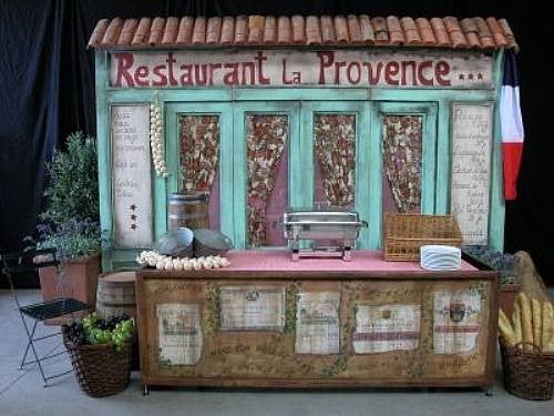 Provence Hausfassaden mieten – Frankreich-Kulisse, Marktstand, freistehend – 2