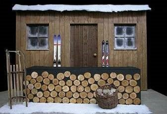 Almhütten- & Hausfassaden-Kulisse mieten – Alpen-Bühnenbild, diverse Formate – 2