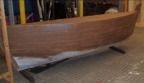 Boot-Bar mieten – halbes Boot als Bartheke, maritime Deko-Theke, 4 m breit
