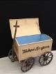 Bäckertruhe mit Leiterwagen mieten – Nostalgie-Truhe & Karren | Vintage-Deko – 2
