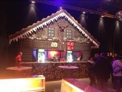 Almhütte mieten – begehbare rustikale Hütte als Buffetstand & Ausschank – 3