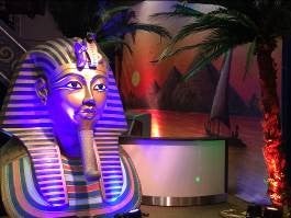 Tutanchamun-Köpfe mieten – große Ägypten-Kulisse für Pharao- & Orient-Motto – 3