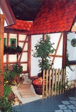 Fachwerkhaus Fassade mieten - Hausfront mit Theke 400 cm Event-Kulisse – 3