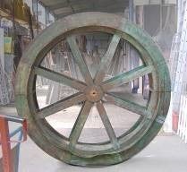Originales Wassermühlrad mieten – nostalgische Deko, freistehend, 2-teilig (ca. 210 cm Ø) – 3