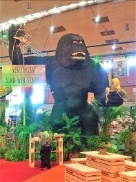 King-Kong Affen Figur XXXXL mieten - 650 cm Hollywood Film-Deko – 2