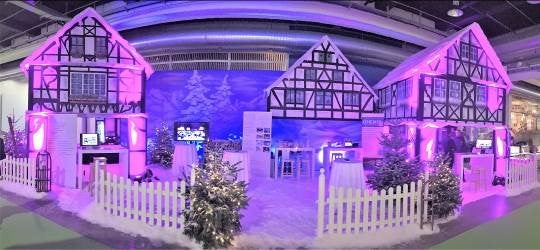 Fachwerkhäuser mieten – winterliche Weihnachtsdorf-Kulisse mit Schnee für Events