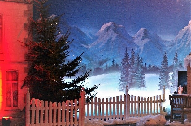 Schneelandschaft Kulisse mieten – Berge & Gebirge im Schnee, freistehend – 2