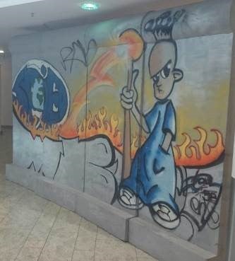 Berliner Mauer Attrappe mieten – DDR/Berlin-Deko mit Graffiti – 3