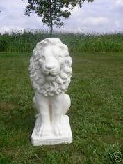 Griechischer Löwe Figur mieten – antiker Palastwächter 63 cm, Deko-Statue