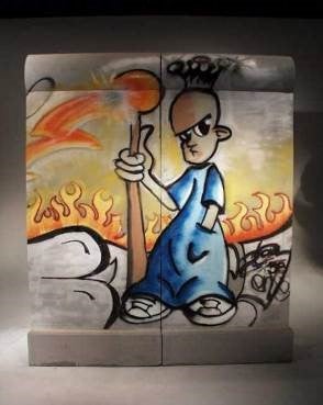 Berliner Mauer Attrappe mieten – DDR/Berlin-Deko mit Graffiti
