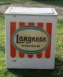 Eistruhe 50er Jahre mieten – originale Retro-Deko für Sommer-Events