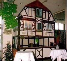 Fachwerk Fassaden mieten – Fachwerkhaus-Kulisse, Buffet- & Ausschankstand – 4