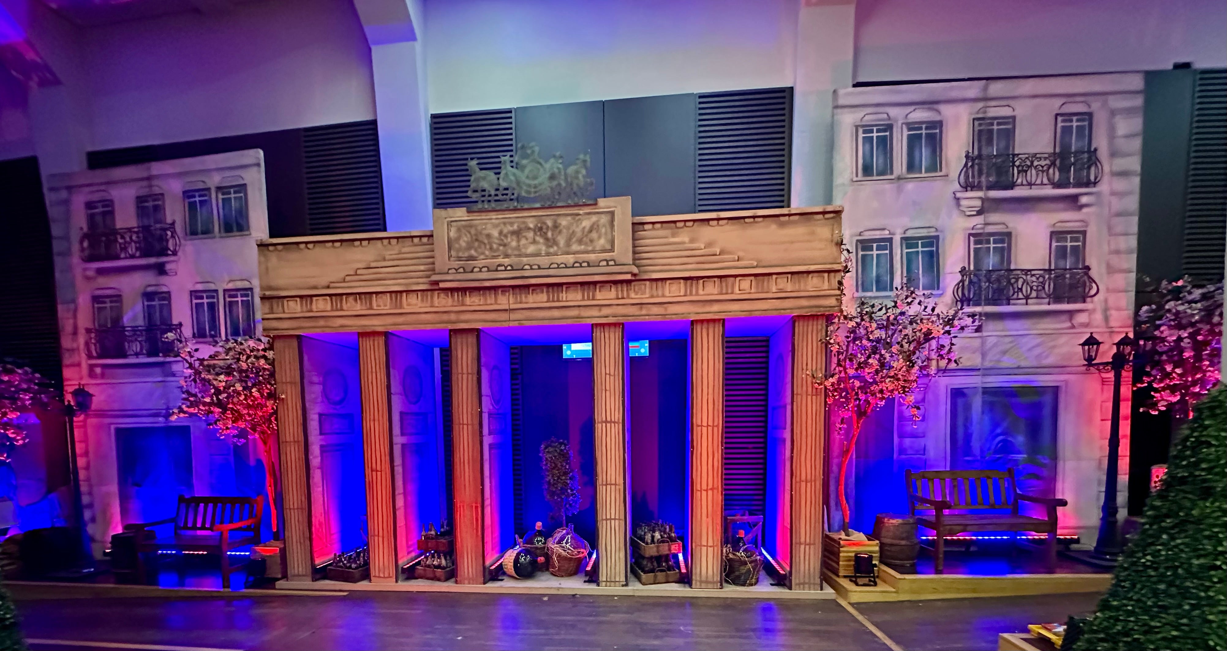 Brandenburger Tor mieten - vollplastischer Deko-Nachbau, 600 x 400 cm – 2