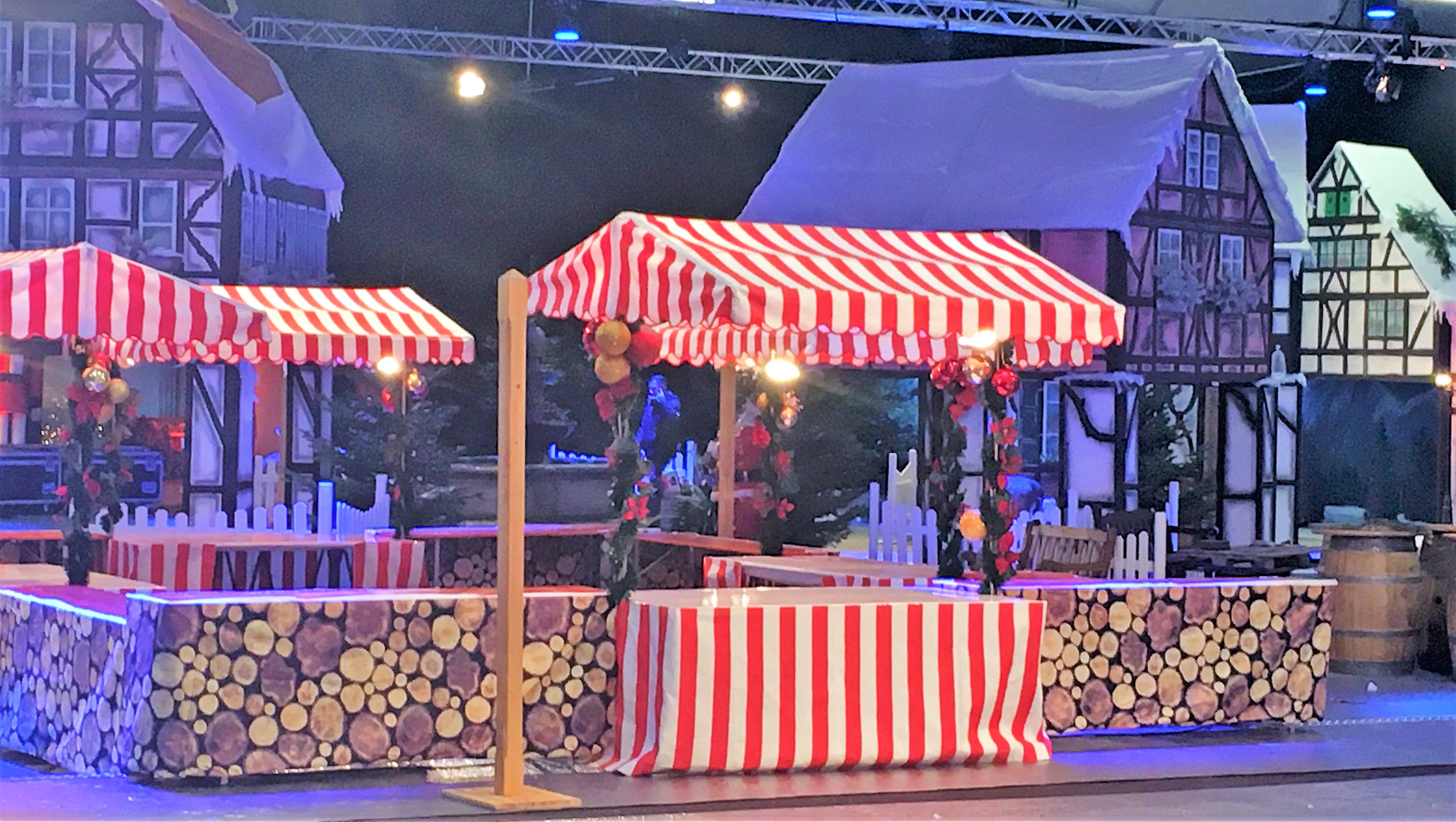 Weihnachtsmarkt-Deko mieten – komplettes Weihnachtsdorf von IDEKO – 4