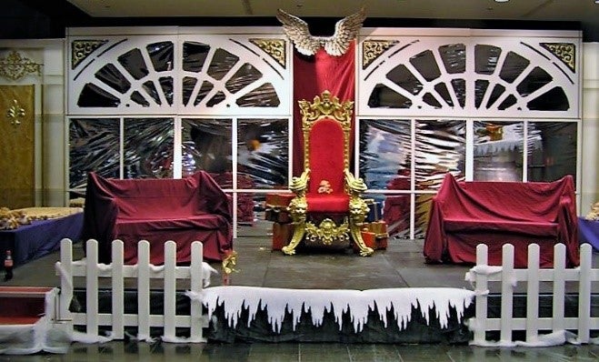 Weihnachtsthron mieten – Barock-Sessel rot gepolstert, ca. 190 cm – 4