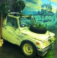Safari-Jeep mieten - originales halbes Auto für Afrika- & Dschungel-Deko – 3