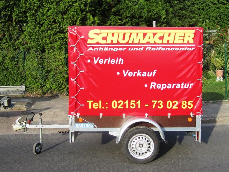 Planenanhänger mieten – Urlaubs- & Umzugsanhänger, führerscheinfrei, 750 kg – 2