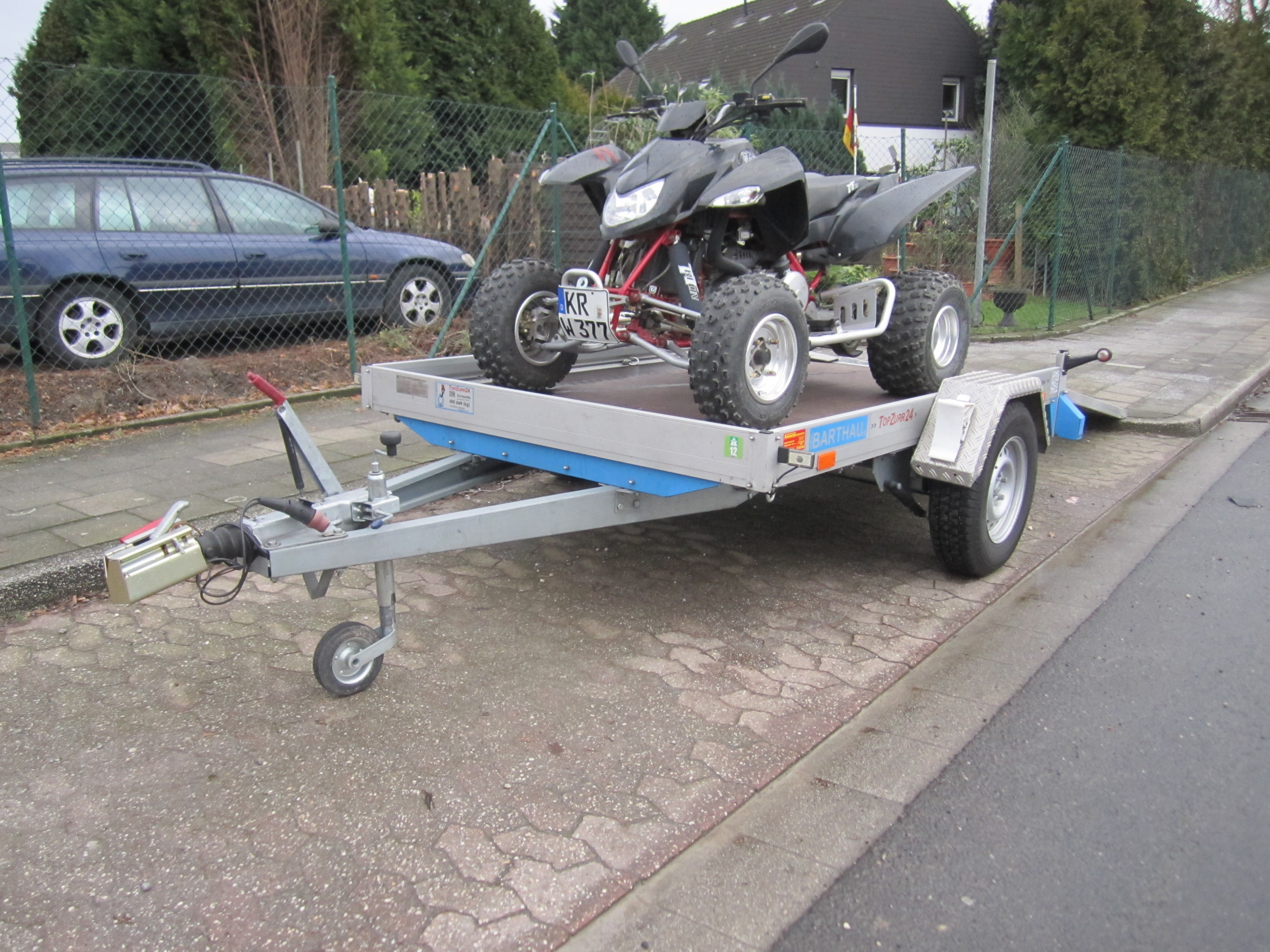 Autotransportanhänger mieten – Smarttransport & Kleinwagen, Motorradtransport – 3