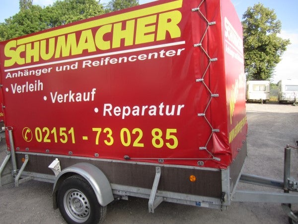 Planenanhänger mieten – Umzugsanhänger 1350 kg, große Ladefläche 300 x 150 cm – 2
