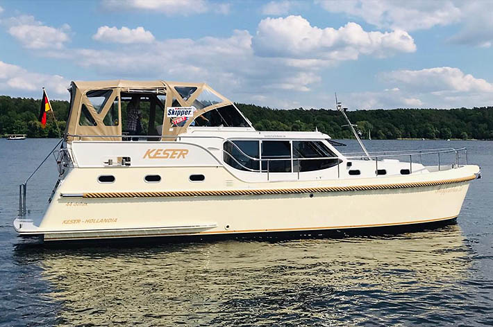 Motoryacht Seepferdchen 60 (Hollandia 44) mieten – 6 Pers., ab Müritz, ab 1.999 €/Woche – 2