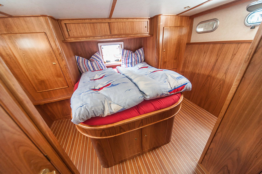 Motoryacht Seepferdchen 50 (Hollandia 38) mieten – 4 Pers., ab Werder, ab 1.399 €/Woche – 5