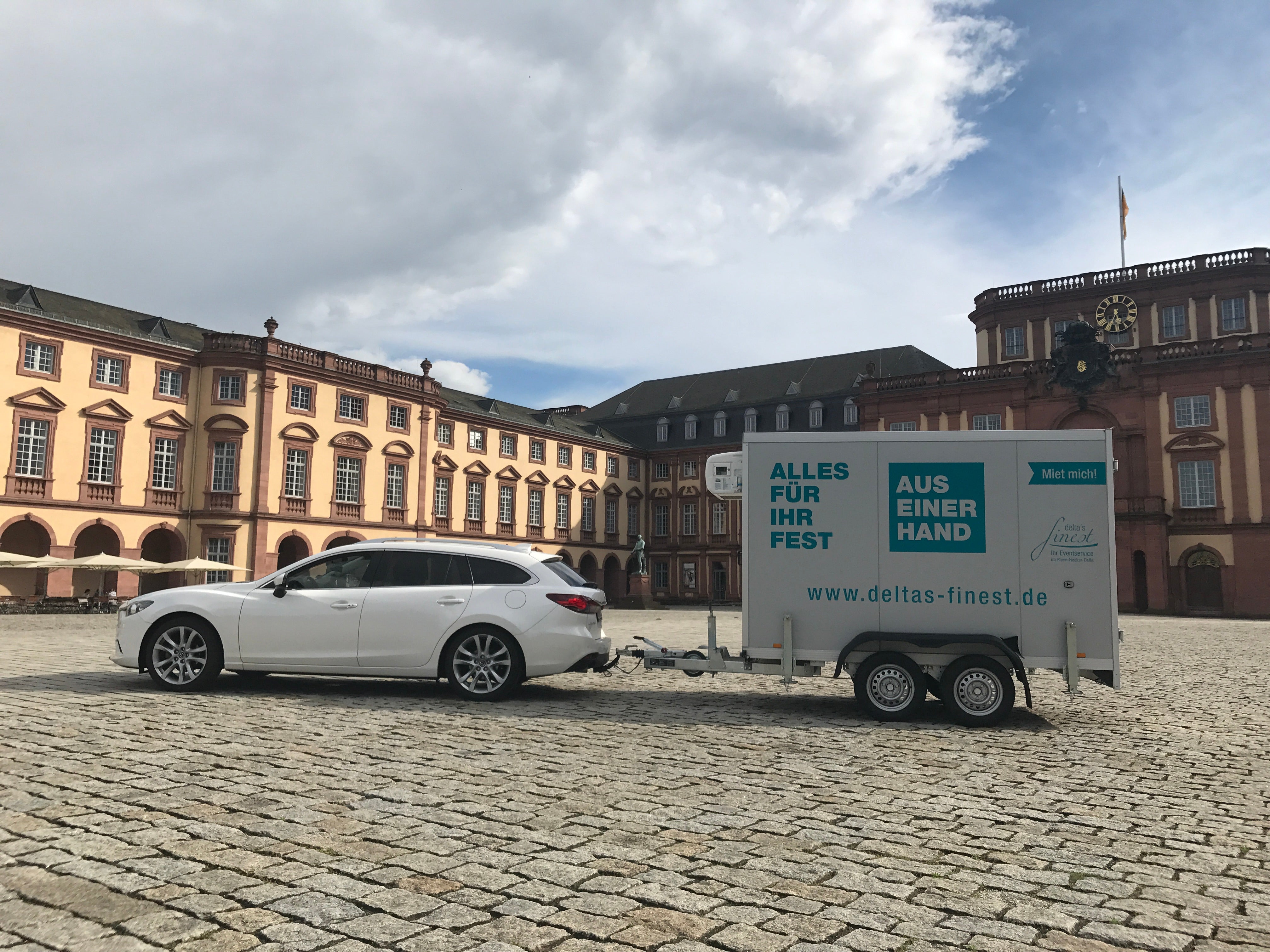 Kühlanhänger mieten – 2,6 t Kühltrailer, regelbar 2–10 °C, Innenmaß 3 m – 2
