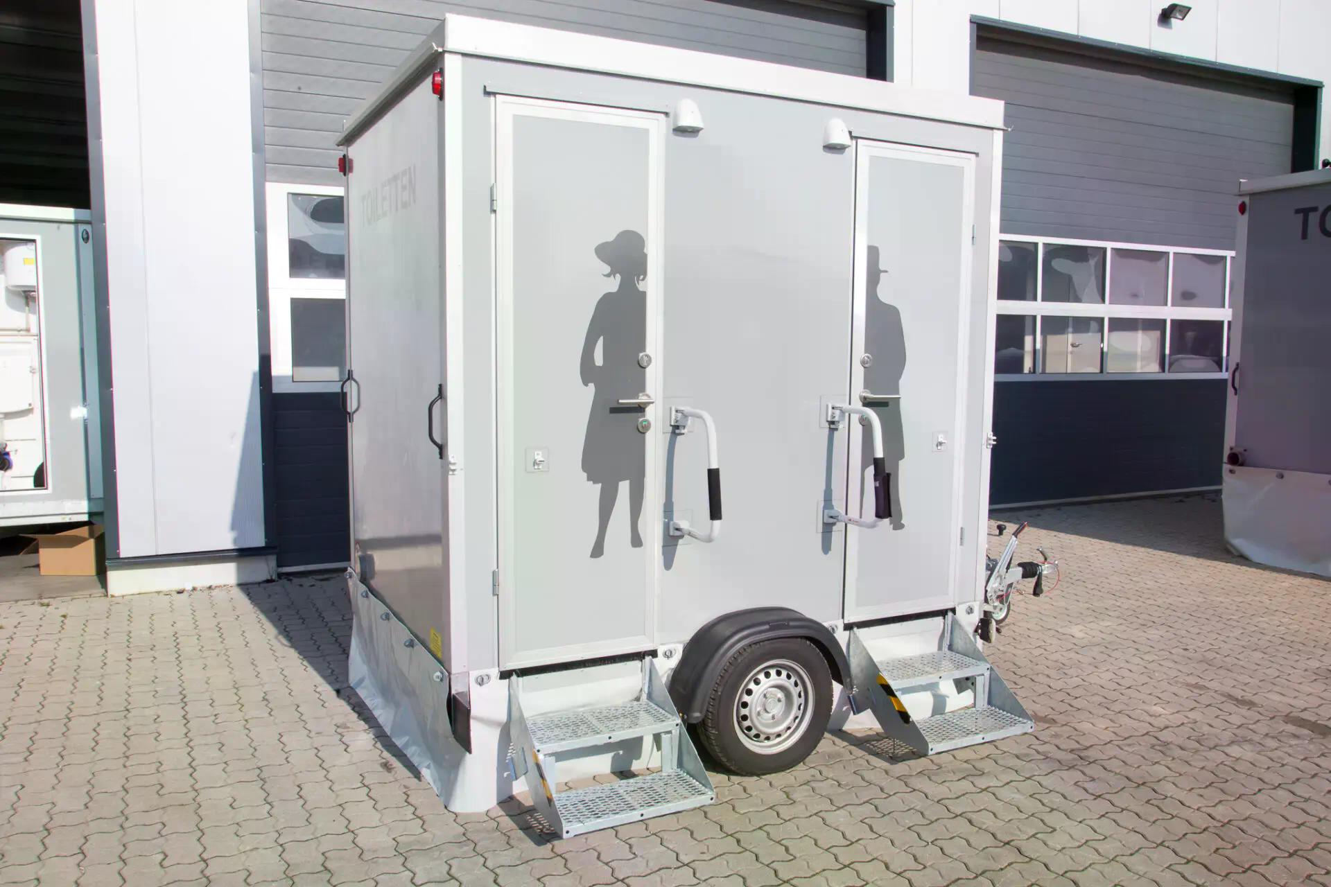 Toilettenwagen mieten – 1&1, Damen & Herren, sauber bestückt – 3