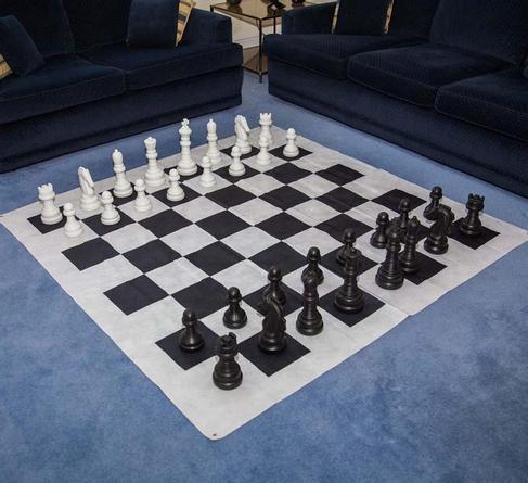 Schach XXL mieten - Riesen-Schachspiel 160 x 160 cm mit großen Figuren – 3