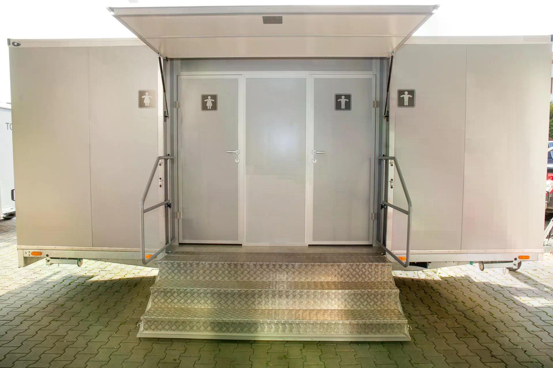 Toilettenwagen mieten – VIP, Damen & Herren, sauber bestückt