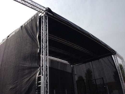 Partyzelt mieten 4 x 8 m - PVC-Festzelt mit Boden, inkl. Seitenwänden – 3