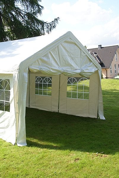 Partyzelt 6x6 m mieten – stabiles PVC-Zelt für jedes Wetter – 2