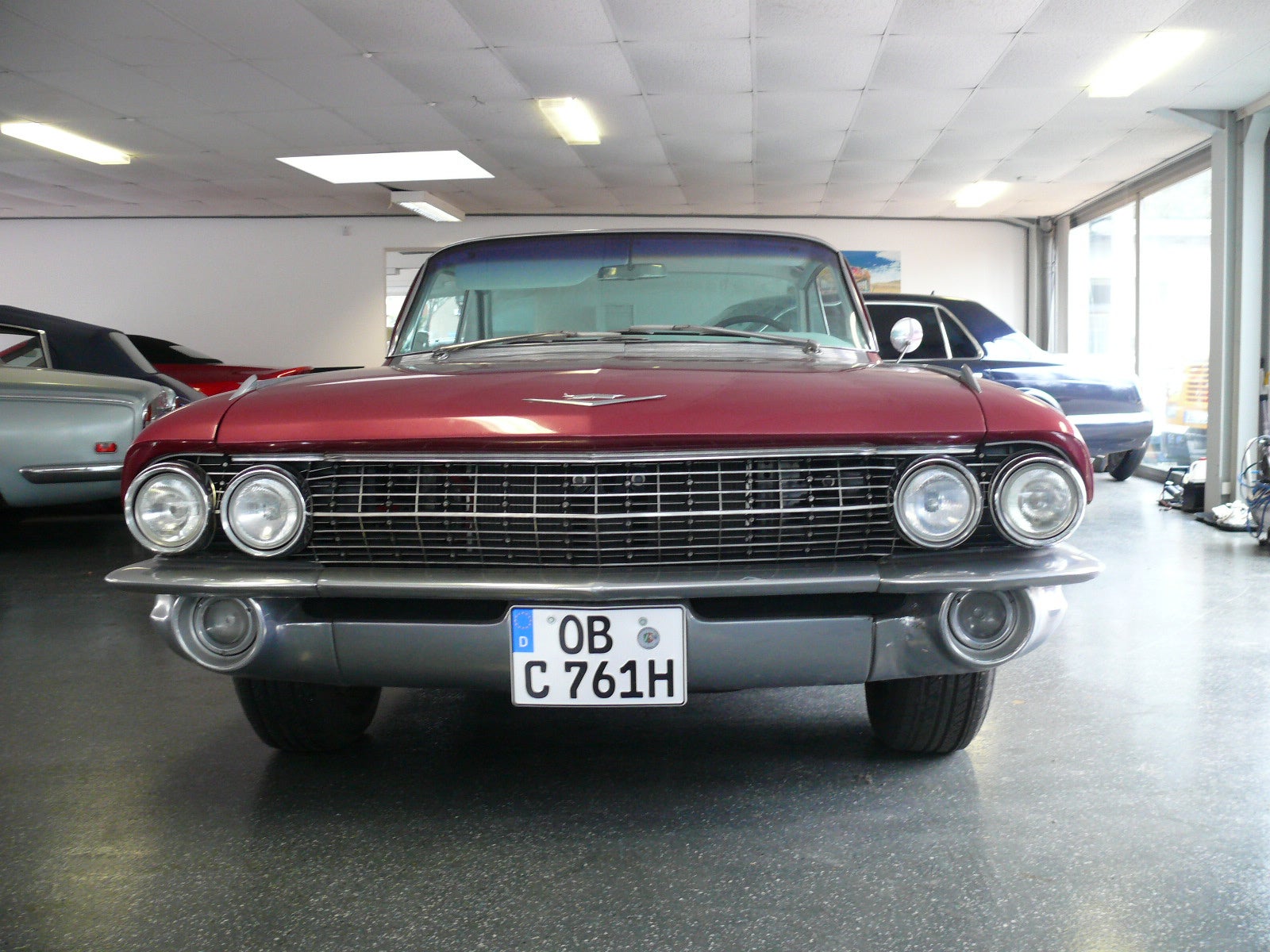 Oldtimer Cadillac DeVille Coupe mieten – US-Straßenkreuzer leihen – 2