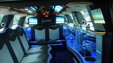 Dodge Charger Stretchlimousine mieten – Power & Style in einer Limo – 4