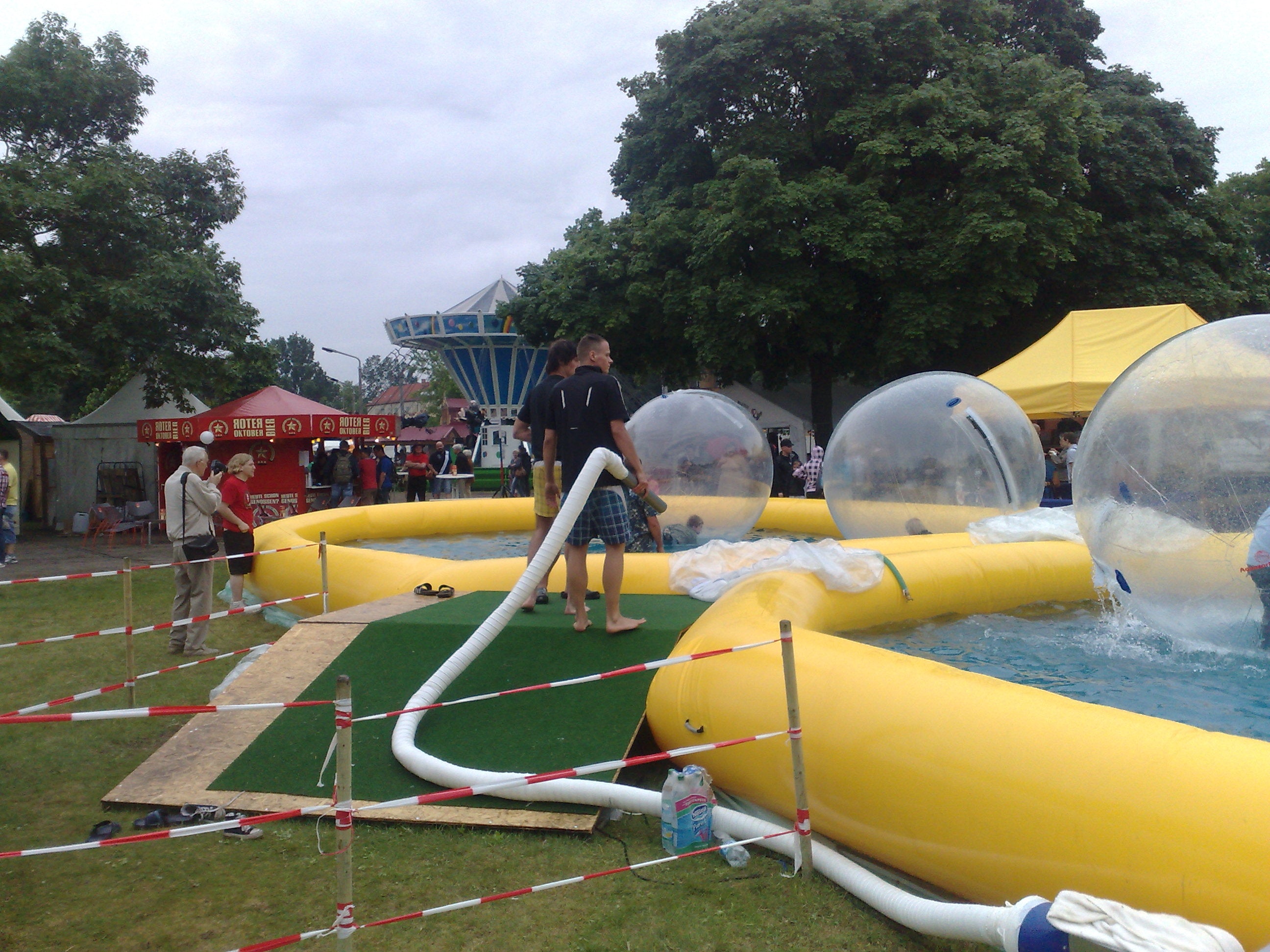 Wasserlaufbälle inkl. Pool mieten – 3