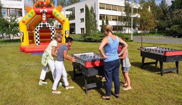 Tischkicker- Tischfußball - Kickertisch mieten – 2