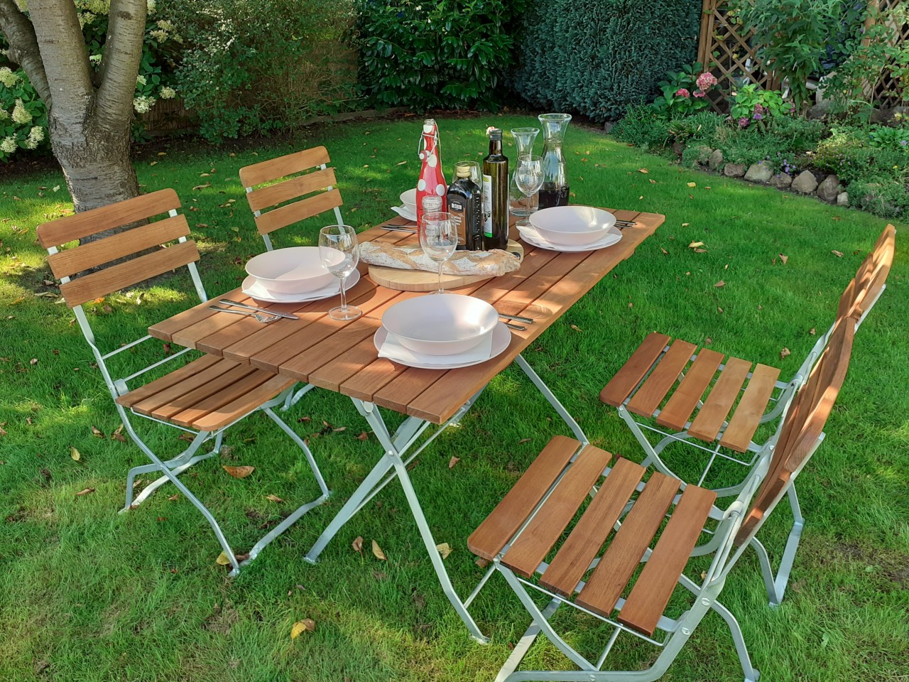 Biergartentisch eckig 110 x 70 cm mieten in Hamburg – Getränke-Service Benstein – 2
