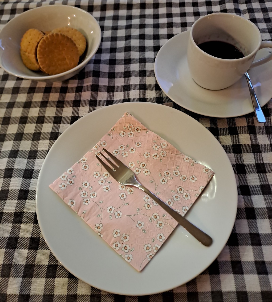 Besteck Kuchengabel, 25 Stück mieten in Hamburg – Getränke-Service Benstein – 2