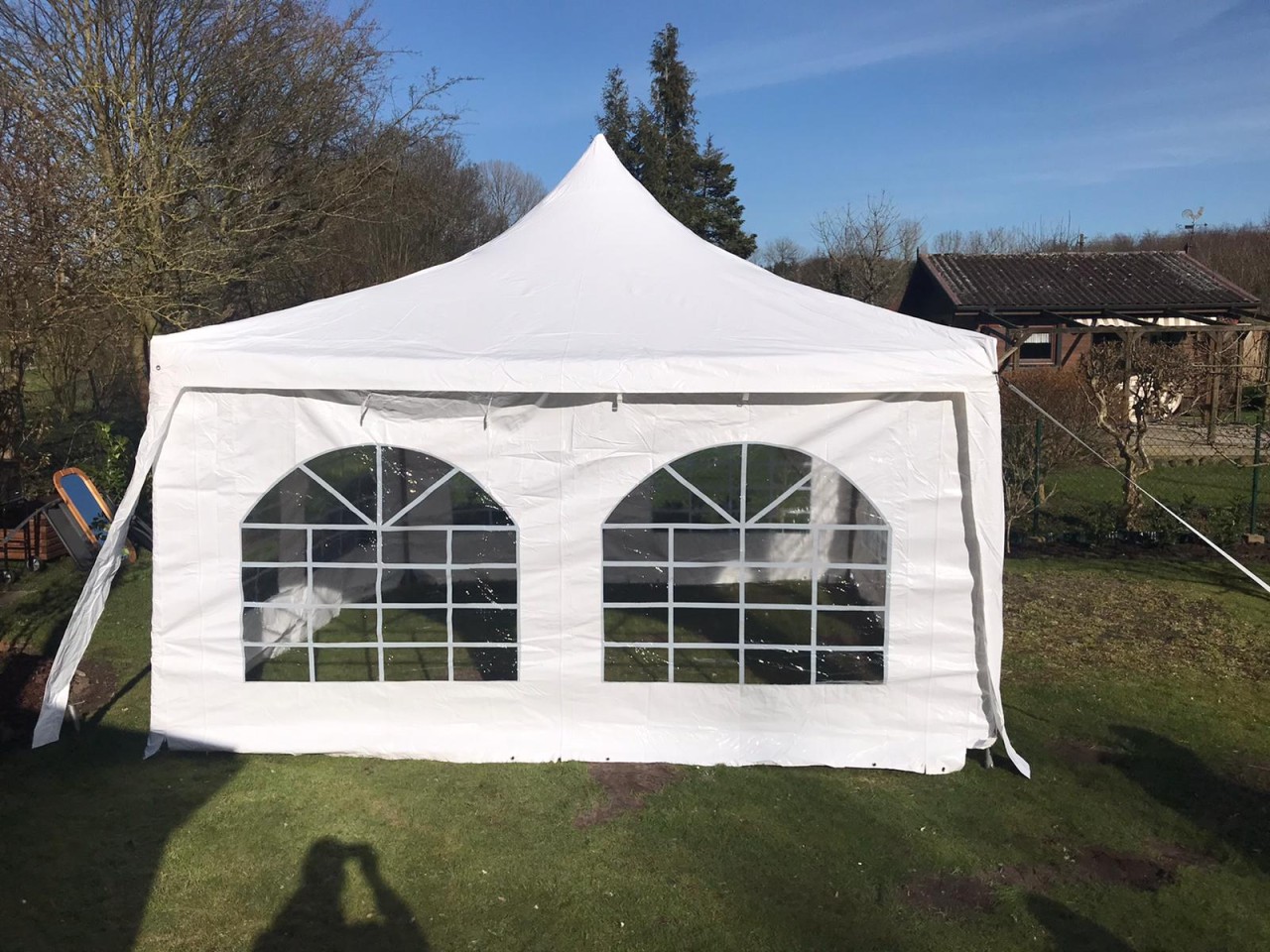 Pavillon Partyzelt 4 x 4 m Pagode mieten in Hamburg – Getränke-Service Benstein – 2