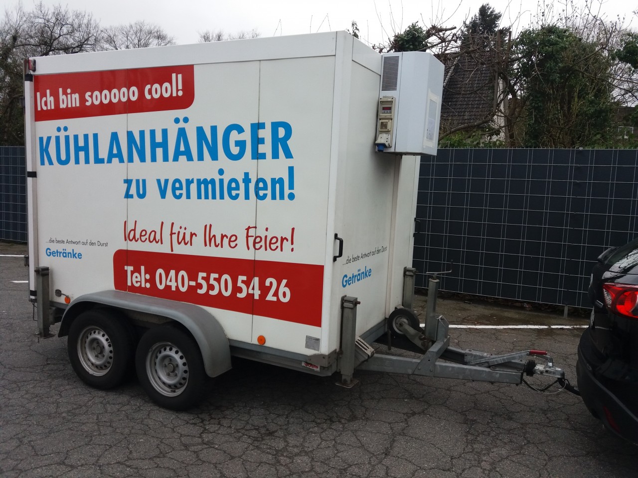 Kühlanhänger mieten in Hamburg – Getränke-Service Benstein