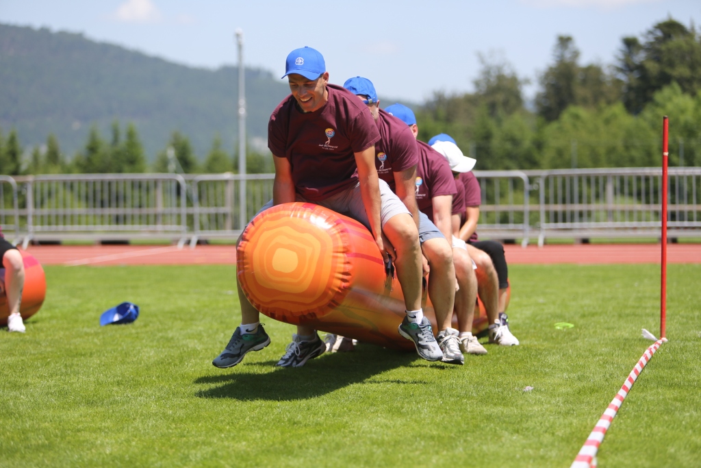 Huepftorpedo mieten bei Axess